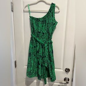 Green Leaf Print One-Shoulder Dress